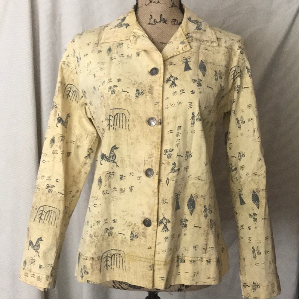Chico’s lightweight printed jacket Size 1